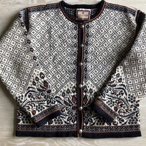 White and Black Dale of Norway Sweater